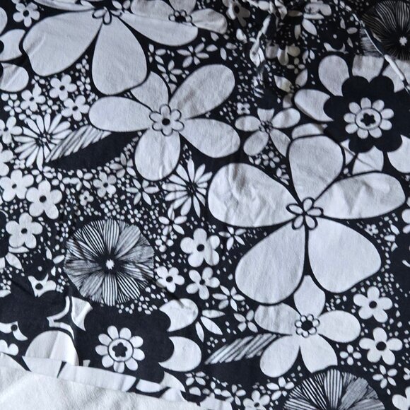 Vintage Garage Black and White micro mini skirt - Picture 7 of 8